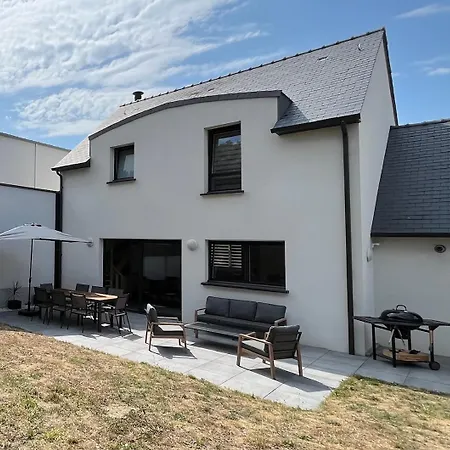 Maison De 3 Chambres, 6 A 8 Personnes Nyaraló *